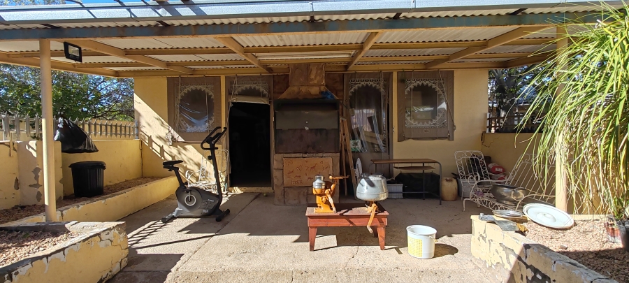 5 Bedroom Property for Sale in Vredefort Free State